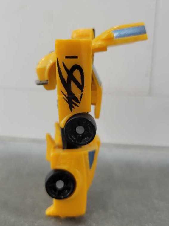 Bumblebee Recon - Hasbro (Revenge Of The Fallen) action figure collectible - Main Image 4