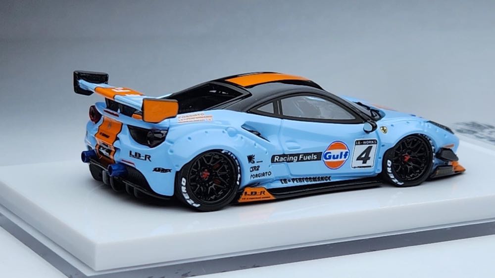 Ferrari 488 GTB - Veloce (Gulf) action figure collectible [Barcode 4891295386513] - Main Image 3