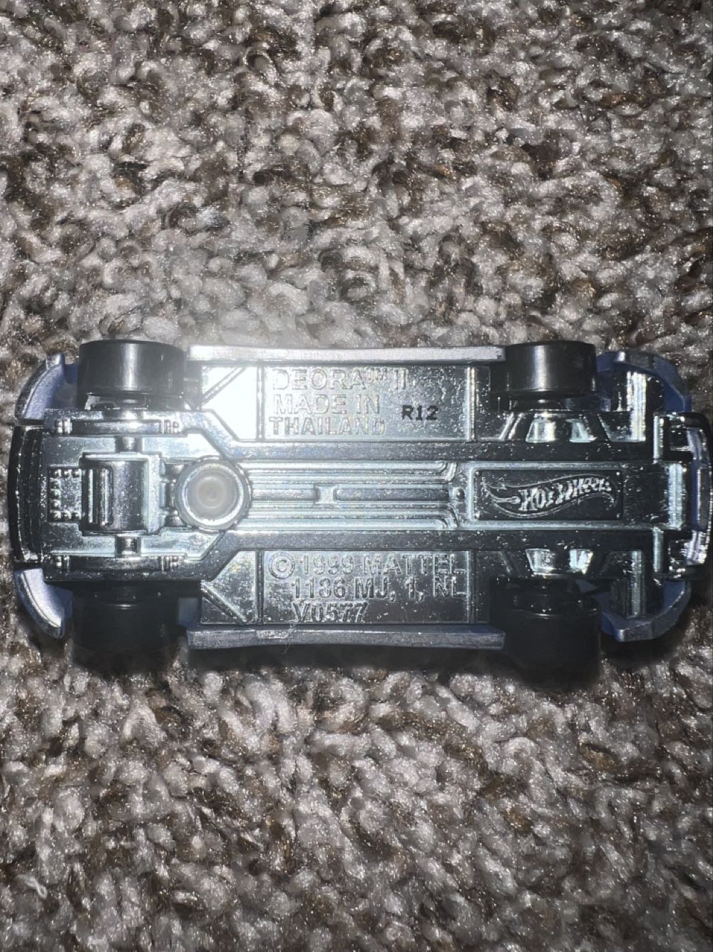 Deora II - Hotwheels (Hotwheels Color Shifters) action figure collectible - Main Image 4