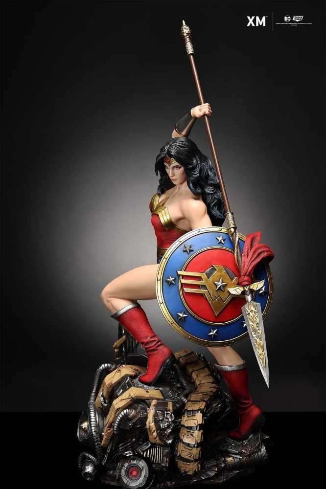 Wonder Woman, DC Classic (1:6) - XM Studios (DC Classic) action figure collectible - Main Image 2