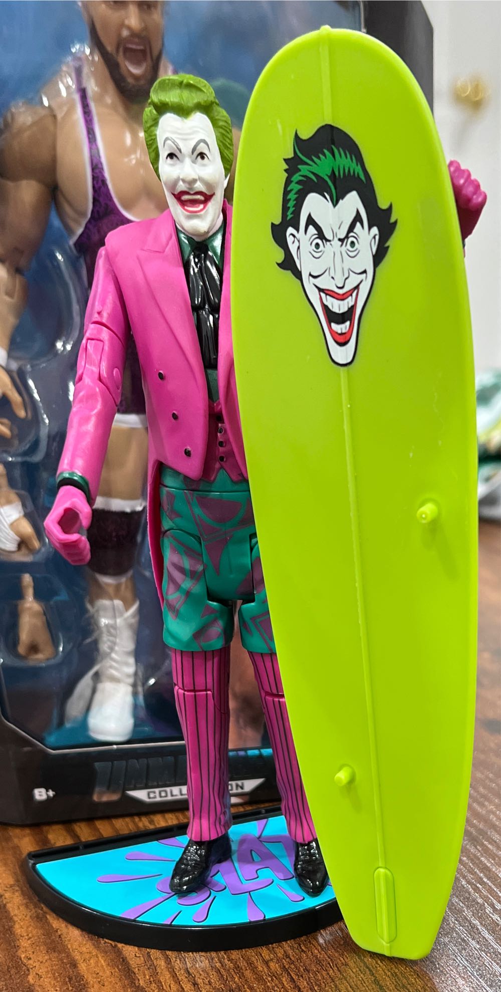 The Joker - Mattel (DC) action figure collectible - Main Image 2