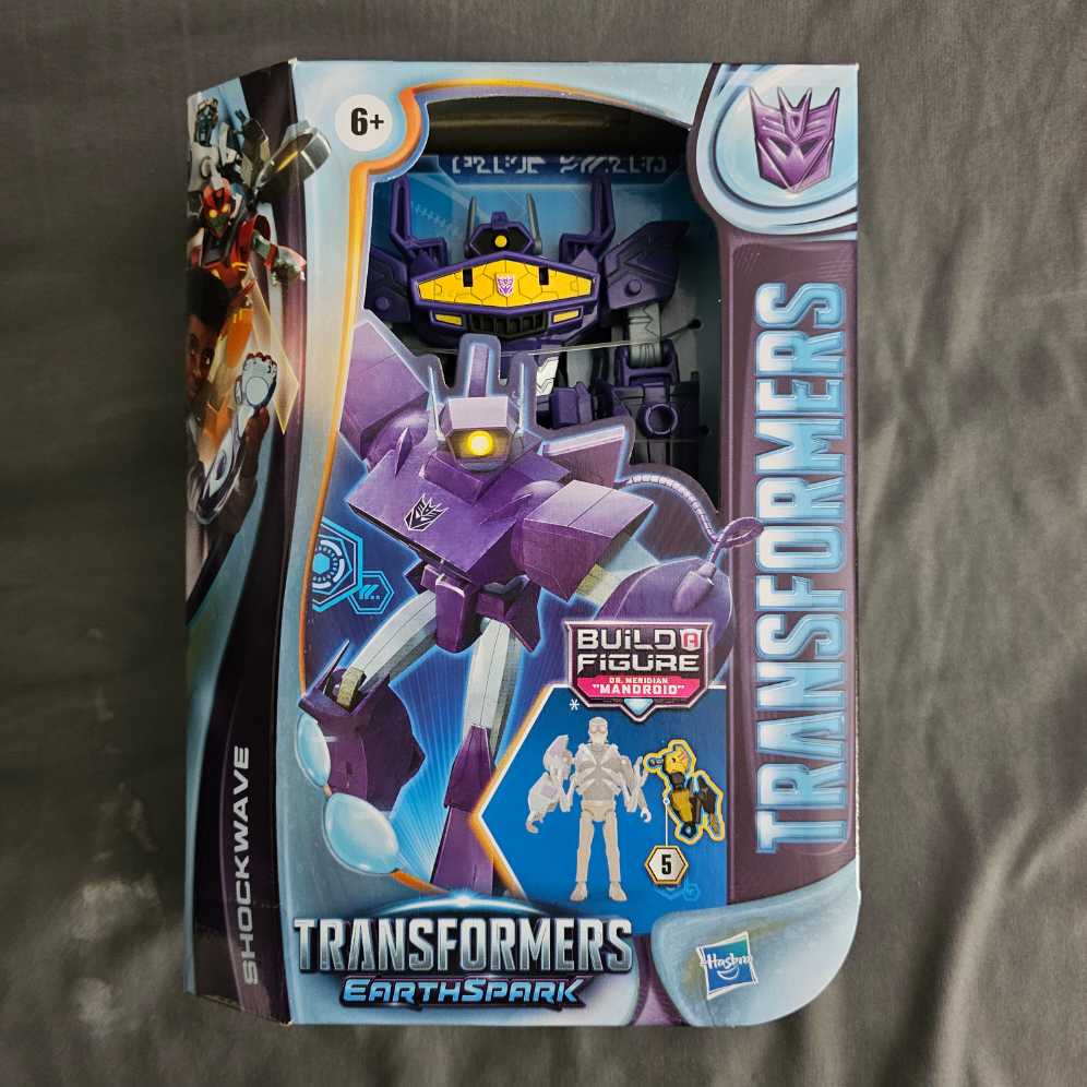 Shockwave - Hasbro (Transformers) action figure collectible [Barcode 5010994190392] - Main Image 3