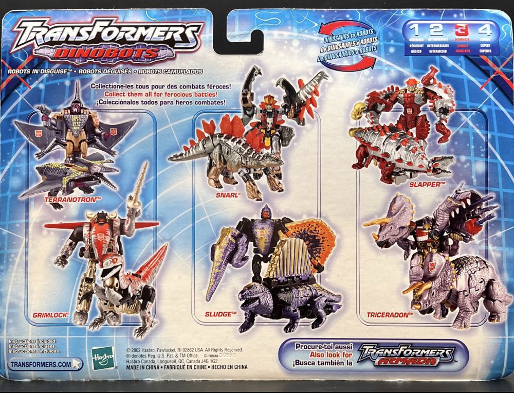 Grimlock and Terranotron - Hasbro (Transformers Dinobots : Robots In Disguise) action figure collectible [Barcode 076930265697] - Main Image 2