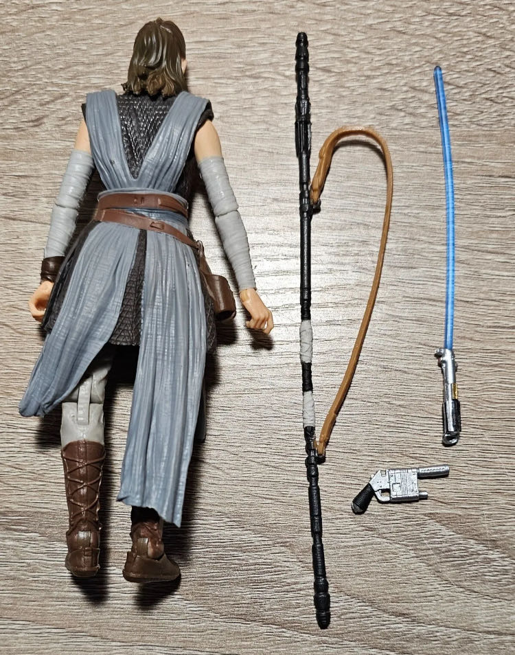 Rey (Jedi Training) TBS [P3] #44 - Hasbro (Star Wars Episode VIII: The Last Jedi) action figure collectible - Main Image 4