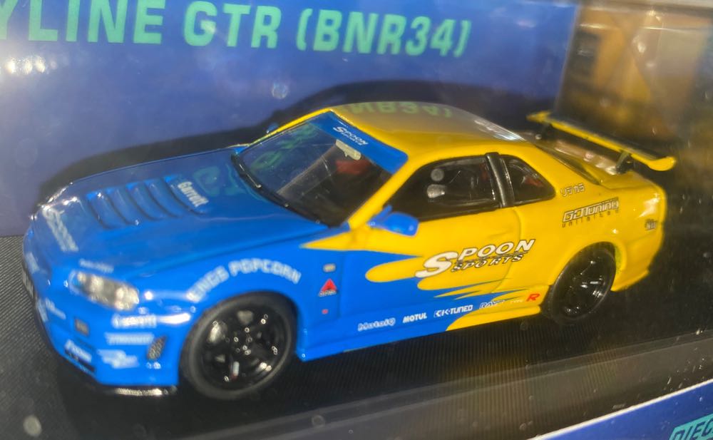 Nissan Skyline GT-R R34 - Stance Hunters action figure collectible - Main Image 3