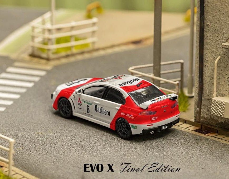 Mitsubishi Lancer EVO.X - HKM action figure collectible - Main Image 2