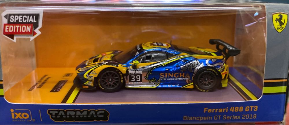 Ferrari 488 GT3 - Tarmac action figure collectible [Barcode 9580015719599] - Main Image 3