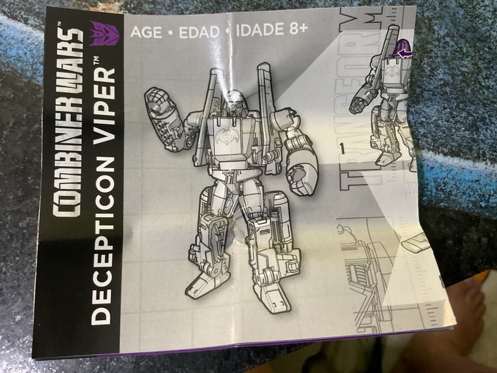 Transformers Combiner Wars Viper  action figure collectible [Barcode 5010994844714] - Main Image 2