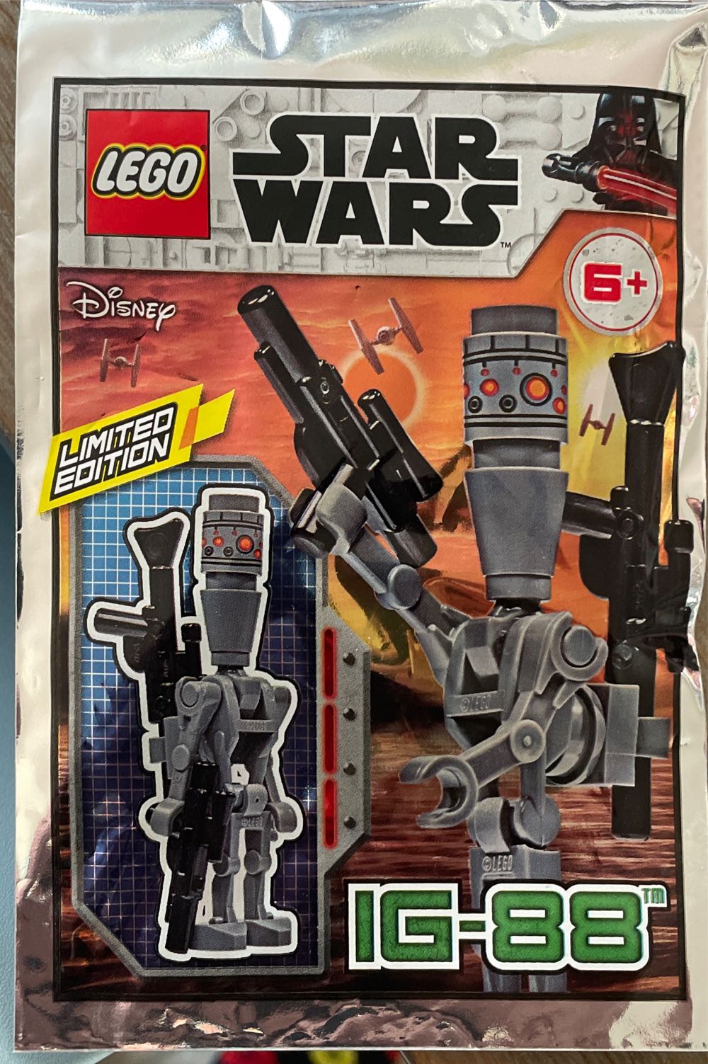 Star Wars The Black Series 6-inch Kylo Ren