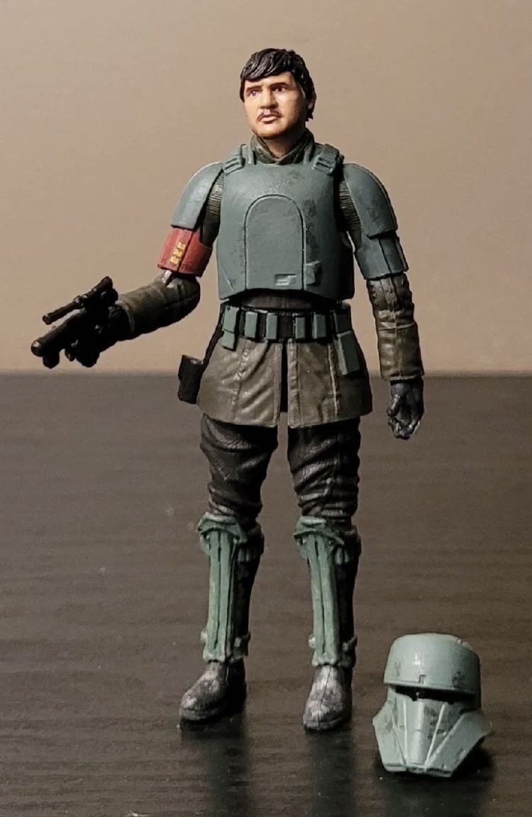 Din Djarin (Morak) VC251 - Hasbro (Star Wars: The Mandalorian) action figure collectible - Main Image 3