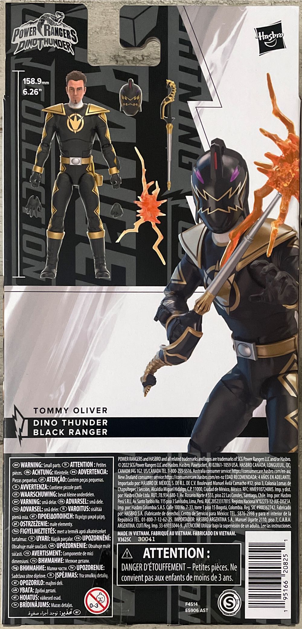 Dino Thunder Black Ranger - Hasbro (Power Rangers: Lightning Collection) action figure collectible [Barcode 195166208251] - Main Image 2