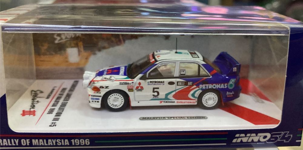Mitsubishi Lancer Evolution 3 - INNO64 (Rally) action figure collectible [Barcode 9588826262150] - Main Image 2