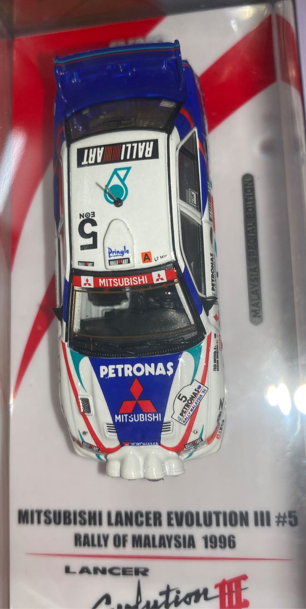 Mitsubishi Lancer Evolution 3 - INNO64 (Rally) action figure collectible [Barcode 9588826262150] - Main Image 3