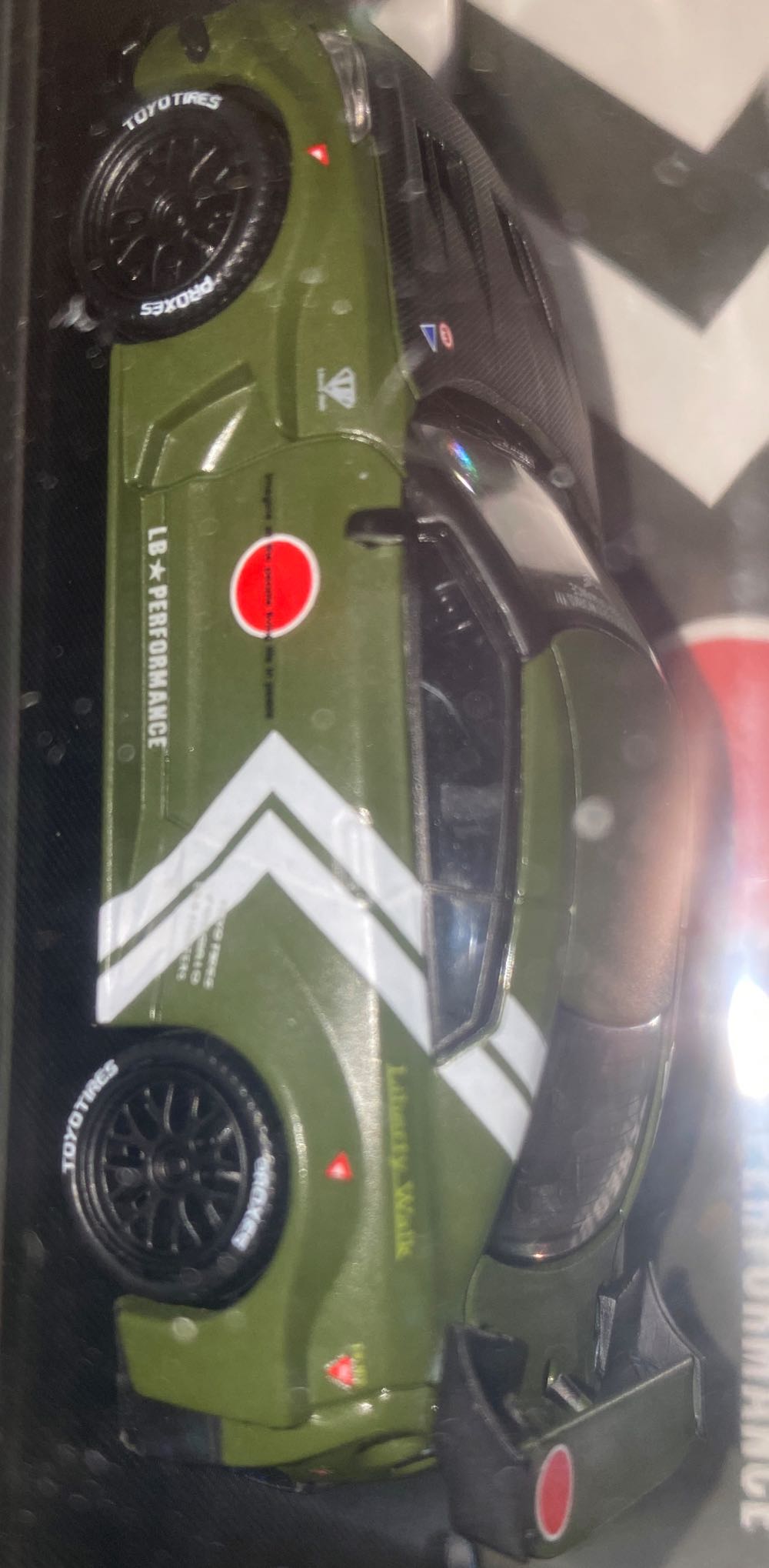 Nissan Skyline GT-R R35 - Space Model (Zero Fighter) action figure collectible - Main Image 3