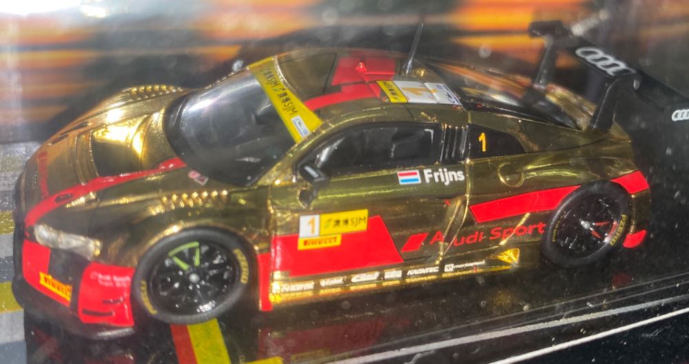 Ferrari 488 GTB Gulf LB Performance. VL03B23. 1 of 40 pcs.