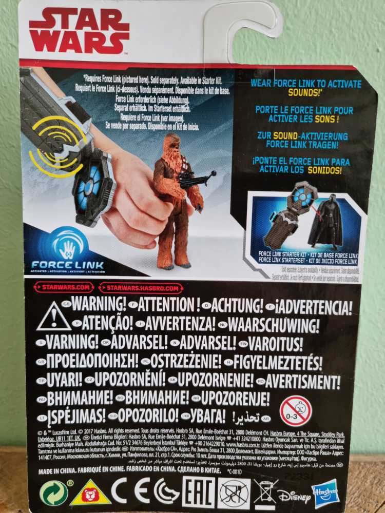 Chewbacca And Porg - Hasbro (Star Wars: Chewbacca) action figure collectible [Barcode 5010993364503] - Main Image 2