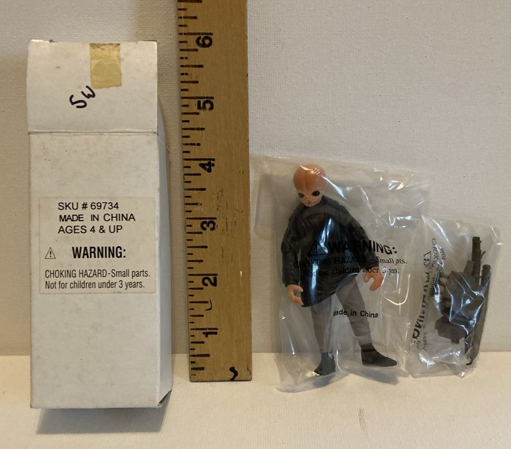 ToyFare Star Wars X3  action figure collectible - Main Image 3