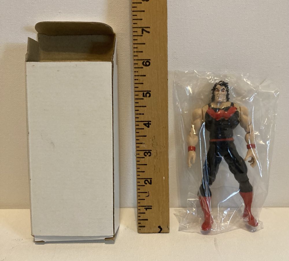 ToyFare Wonder Man - Toy Biz (ToyFare Exclusives) action figure collectible - Main Image 3