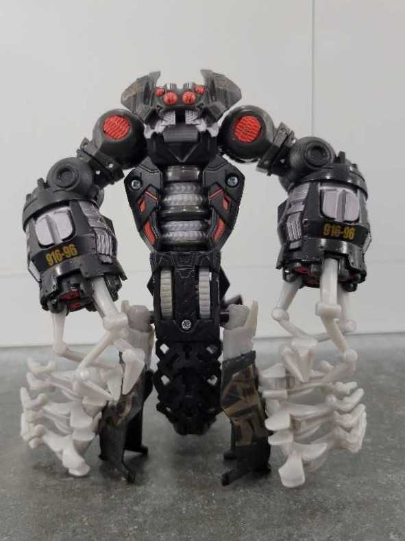 Scorponok Stalker - Hasbro (Revenge Of The Fallen) action figure collectible - Main Image 2