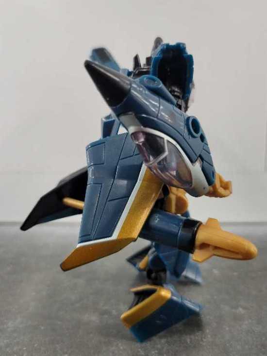 Dirge - Hasbro (Revenge Of The Fallen) action figure collectible - Main Image 3