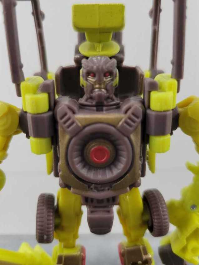 Aliens Queen Face Hugger Carded Action Figure