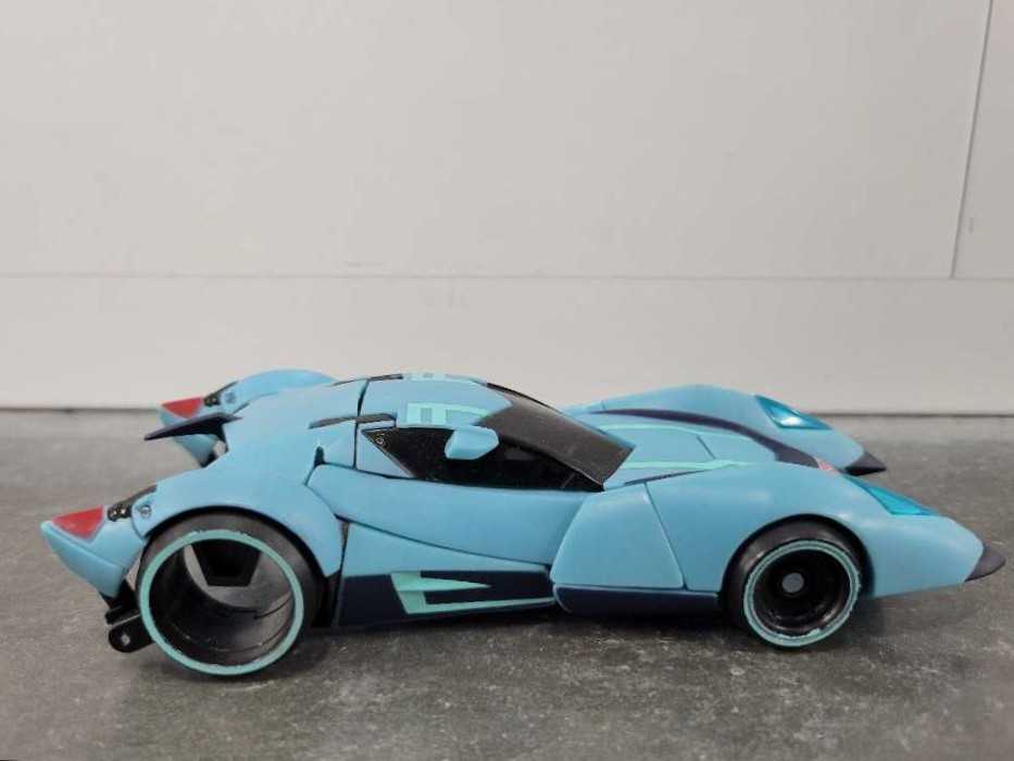 Blurr Vehicle Mode  - Hasbro (Animated) action figure collectible - Main Image 3