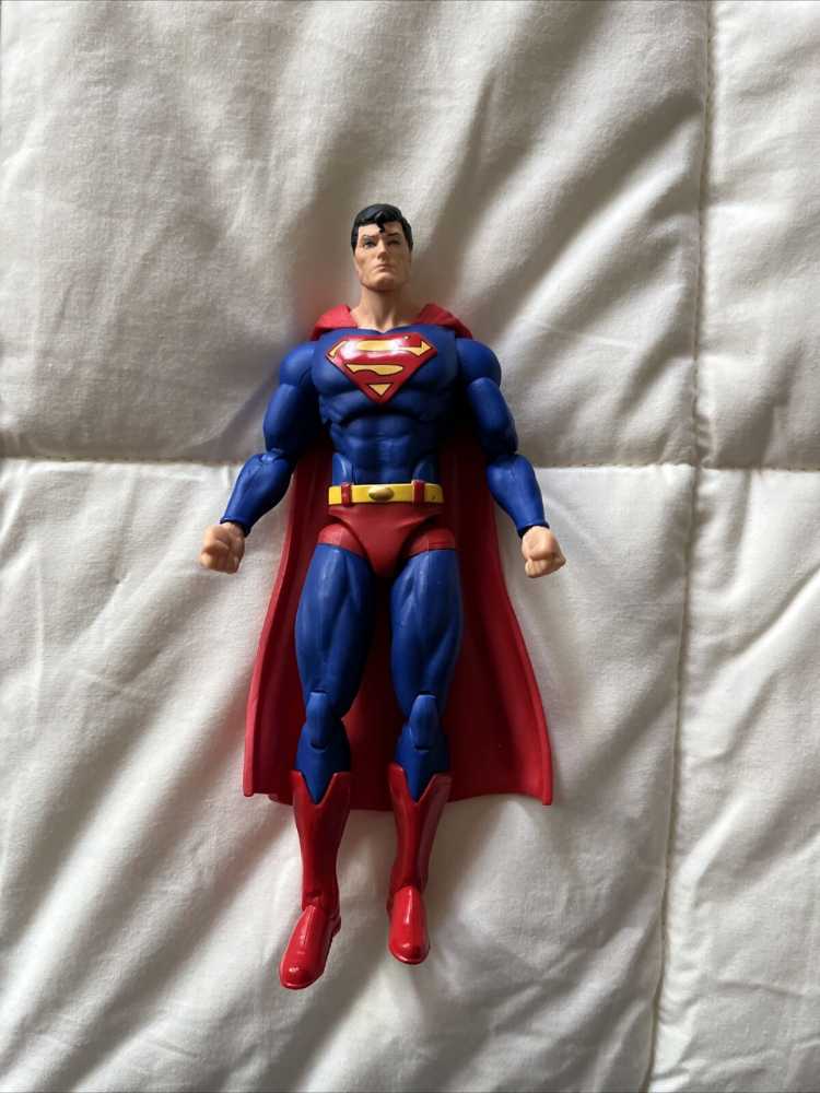 Dc Icons Superman 6 Inch Figure (Loose)  action figure collectible - Main Image 3