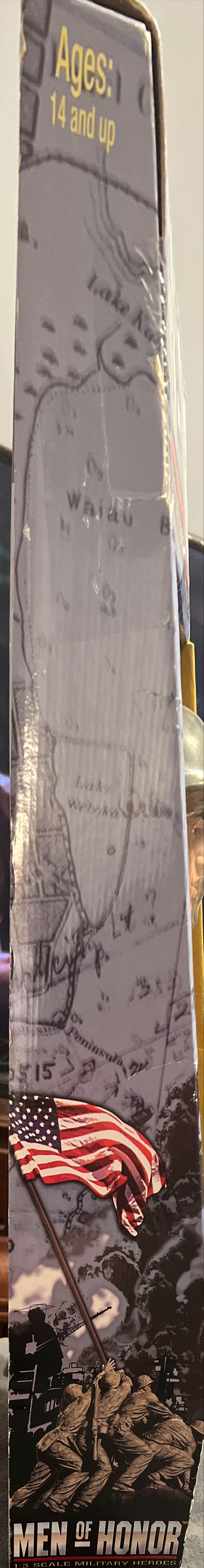 Top Shelf Collectibles Men Of Honor Pearl Harbor 60th Anniversary U.S. Army Aircorp N.C.O.World War II Series 1 - Fun-4-All Corp (Top Shelf Collectables World War II  Series 1) action figure collectible [Barcode 718080117012] - Main Image 3