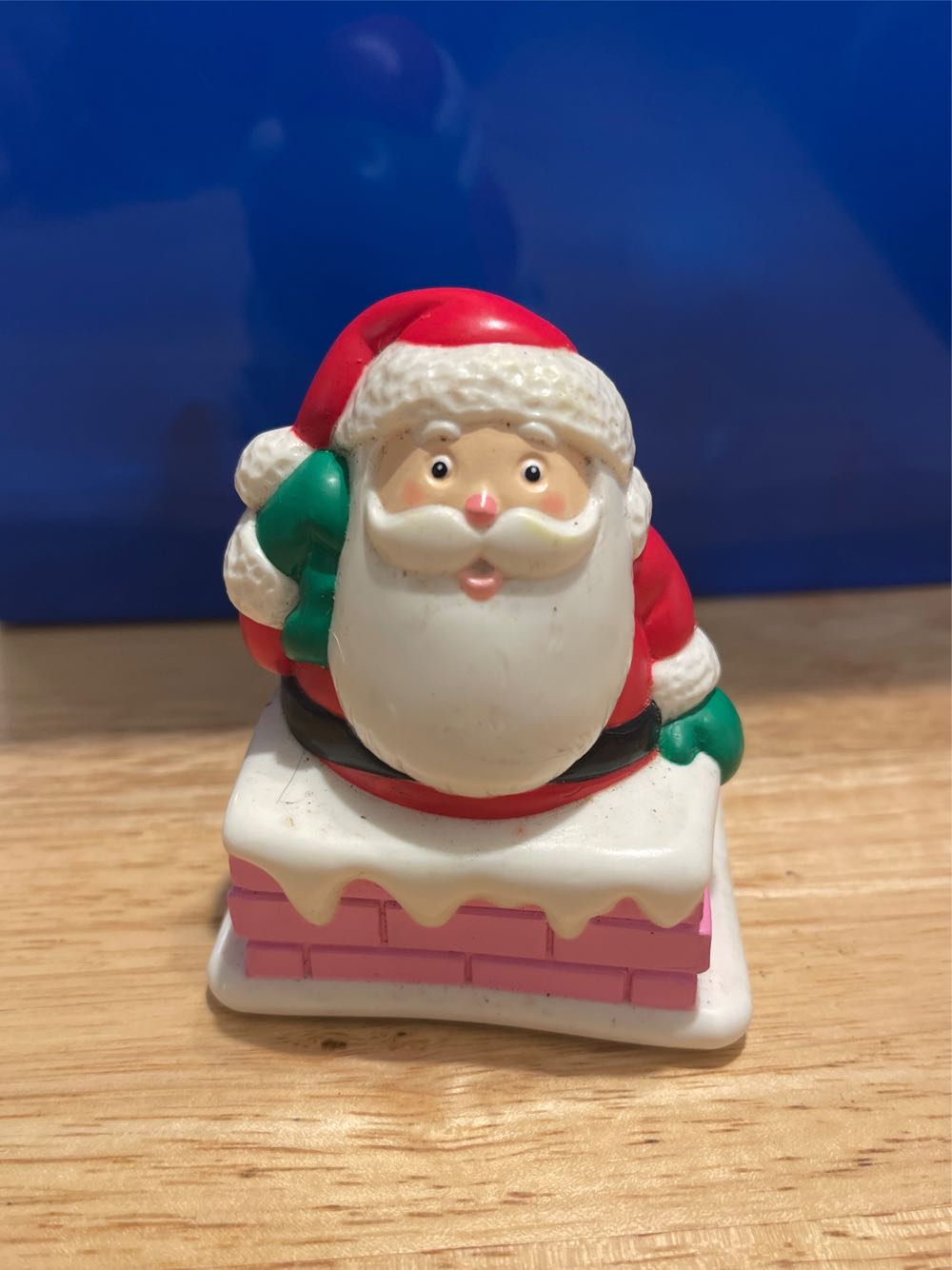 White Yoshi (Jumping) 2.5” in - Nintendo