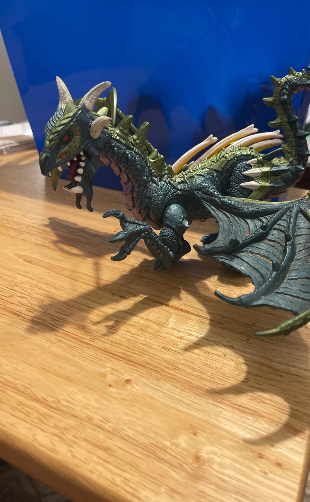 Dragonheart Razorthorn Dragon Action figure, Kenner Hasbro 1995 - U.c.s Hasbro (Dragonheart) action figure collectible - Main Image 2