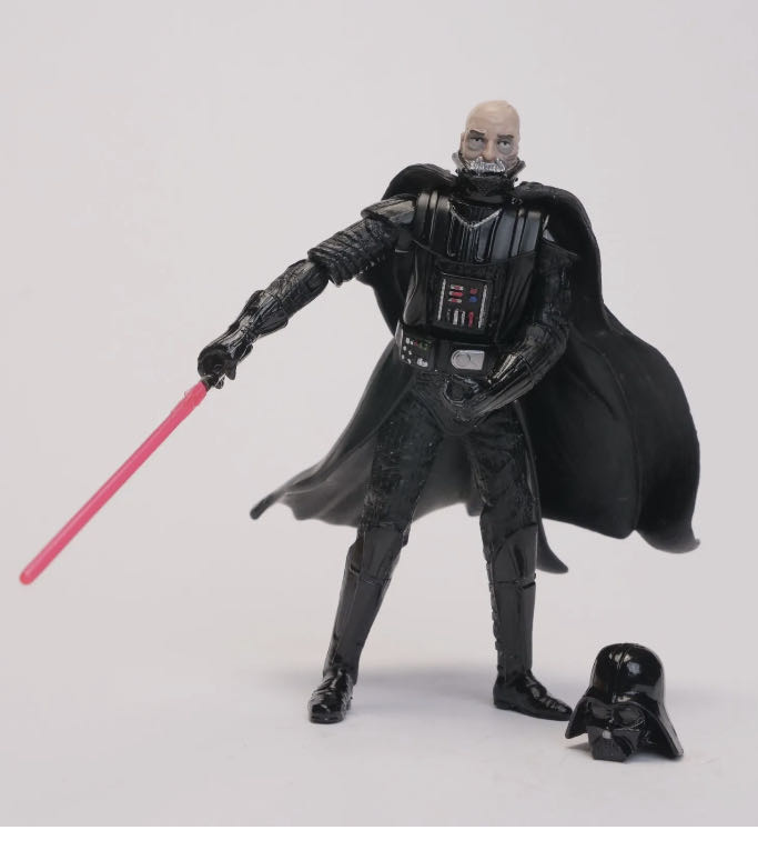 Darth Vader (Throne Room Duel) Saga [P3] (‘03 #18) - Hasbro (Star Wars Episode VI: Return of the Jedi) action figure collectible - Main Image 4