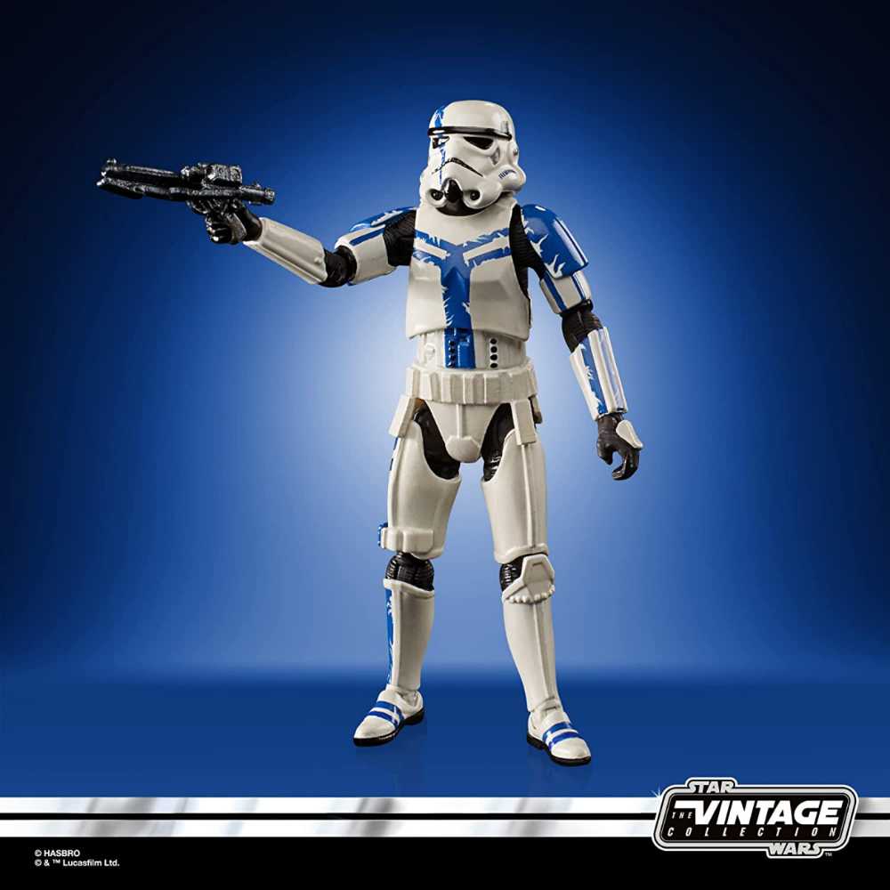 Stormtrooper Commander  (The Force Unleashed) action figure collectible - Main Image 2