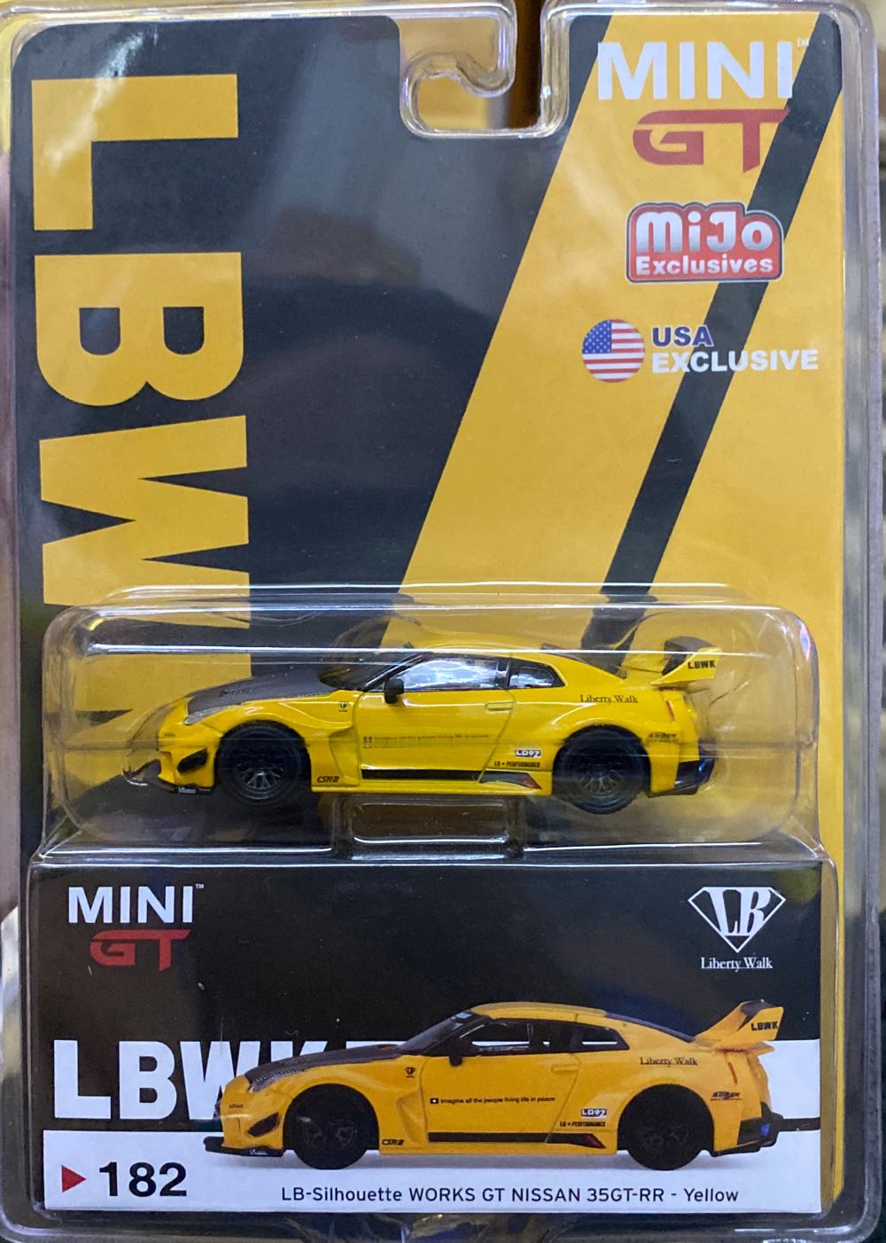 Nissan Skyline R35 GT-RR - Mini GT (LB-Sihouette WORKS) action figure collectible [Barcode 4895183679596] - Main Image 4