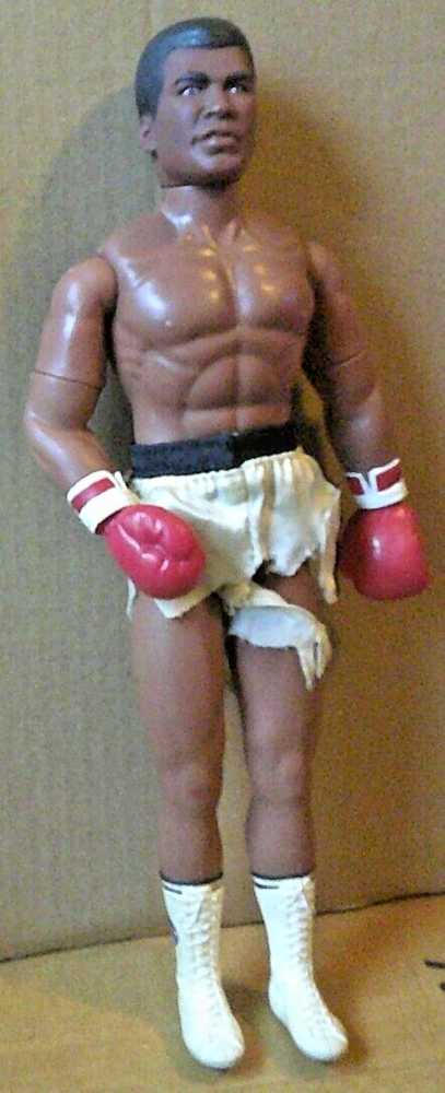 Muhammad Ali Loose 12 Inch VINTAGE Rare 1992 Hasbro Boxing Action Figure Doll (Loose, No Robe) - Hasbro action figure collectible - Main Image 3
