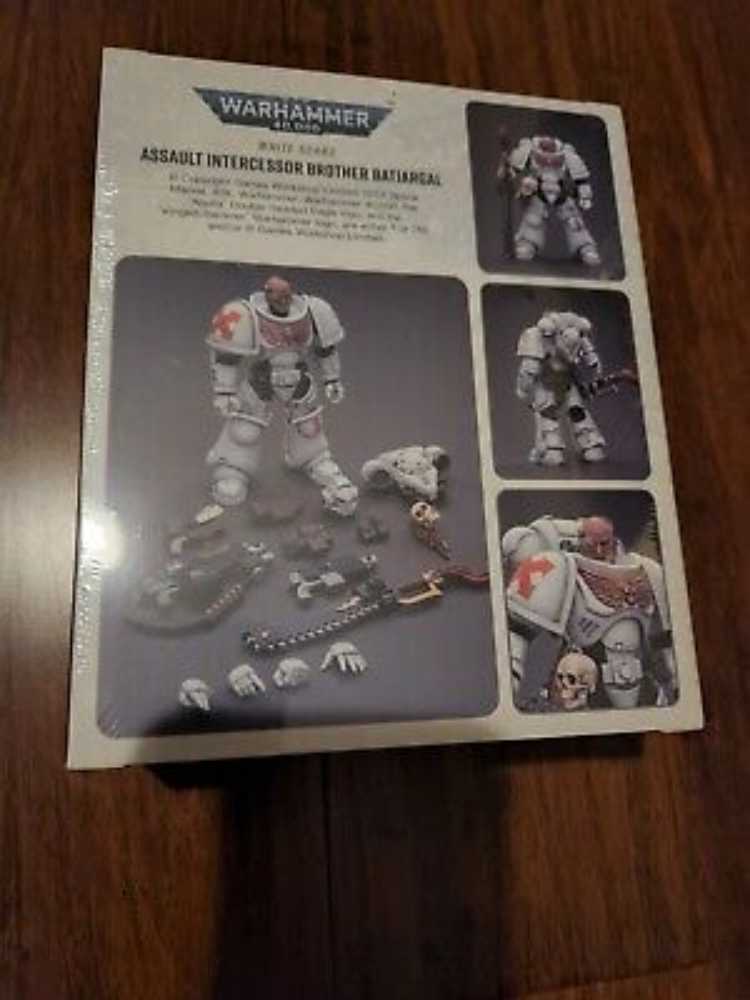 Joytoy Warhammer 40k : White Scars Assault Intercessor Batjargal  action figure collectible [Barcode 6973130375291] - Main Image 4