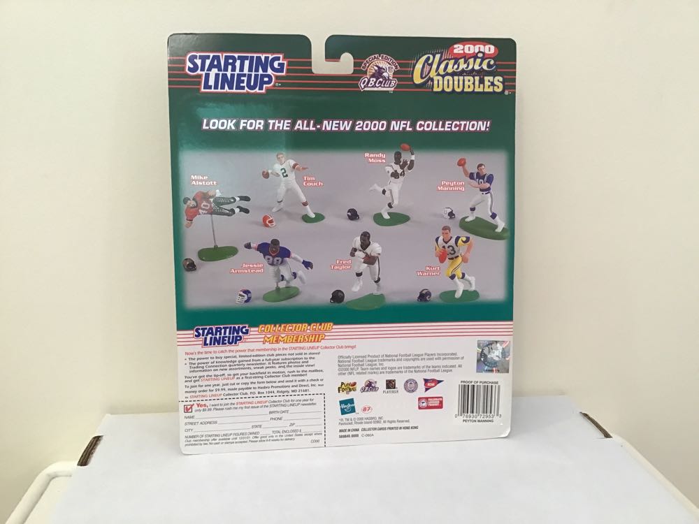 Peyton Manning / Peyton Manning - Kenner (Classic Doubles) action figure collectible - Main Image 2