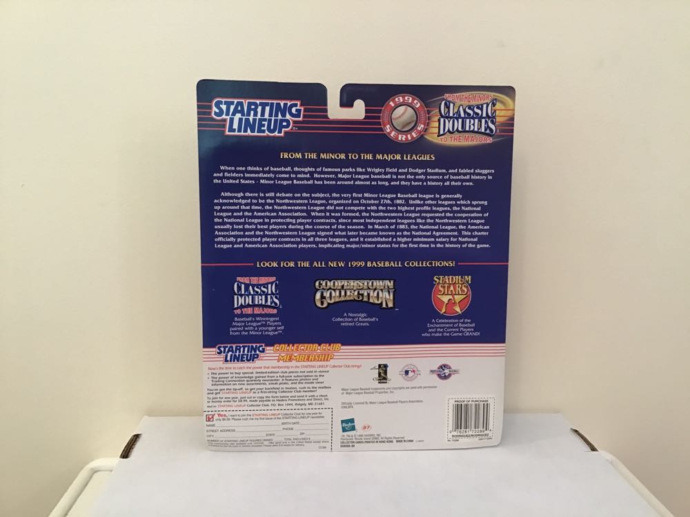 Alex Rodriguez / Alex Rodriguez - Kenner (Classic Doubles) action figure collectible - Main Image 2