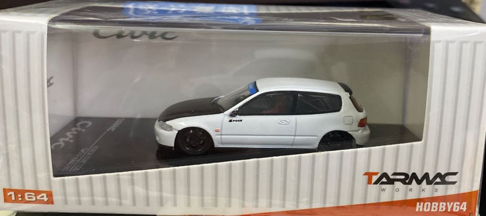 Deb: Fun ko P o p ! Movies Vinyl Figurine Bundle With 1 Compatible ’toysdiva’ Graphic Protector 207 06307 B