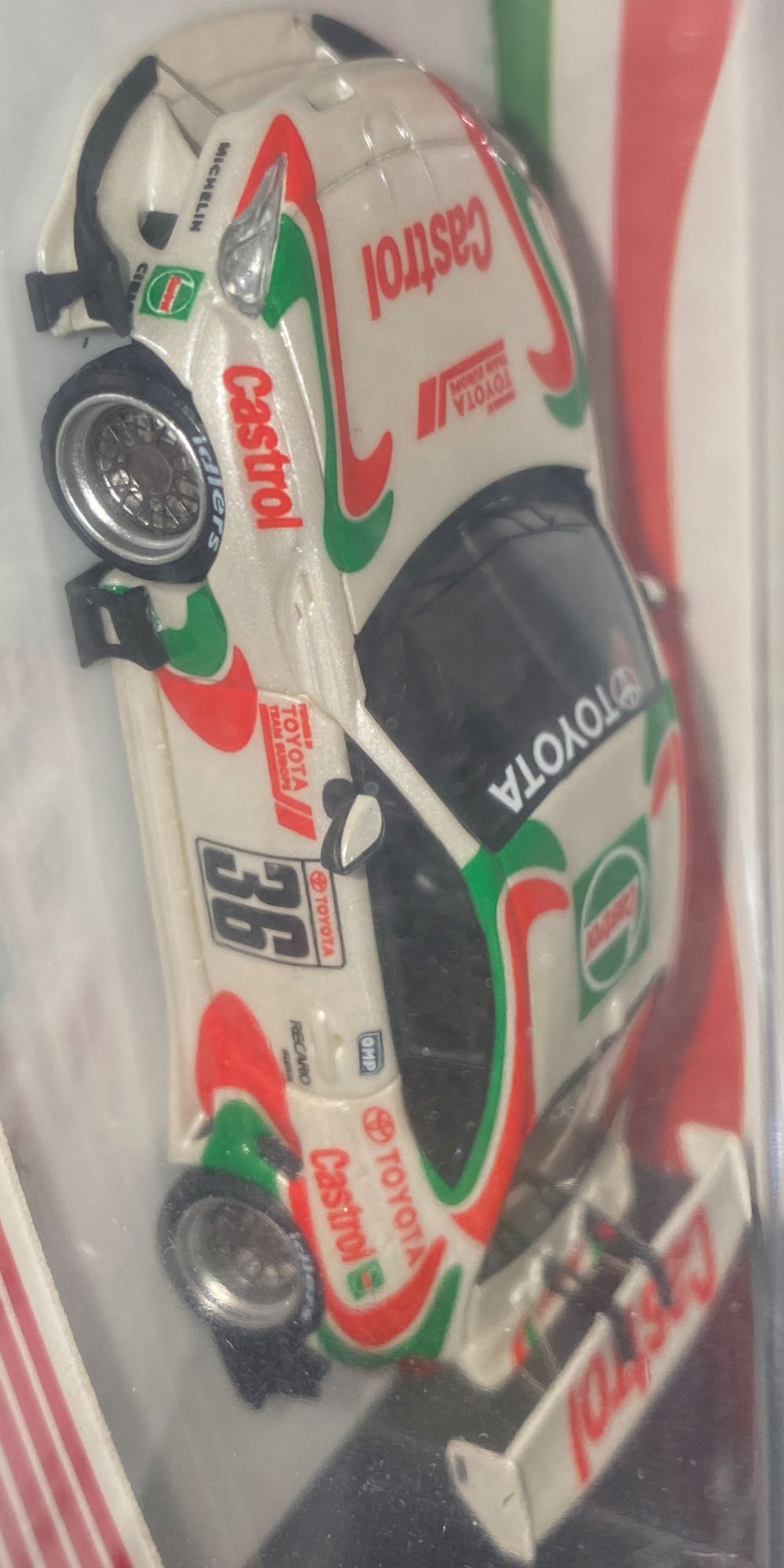 Toyota 86 - Fuelme (Castrol) action figure collectible - Main Image 3
