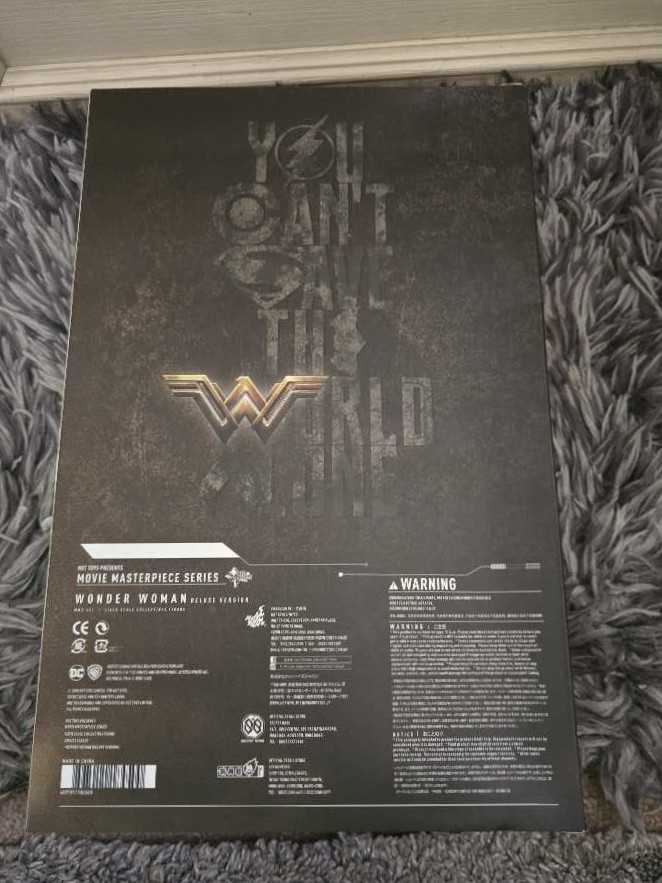 Hot Toys DC Justice League Wonder Woman Deluxe Version - Hot Toys (Justice League) action figure collectible [Barcode 4897011184500] - Main Image 2