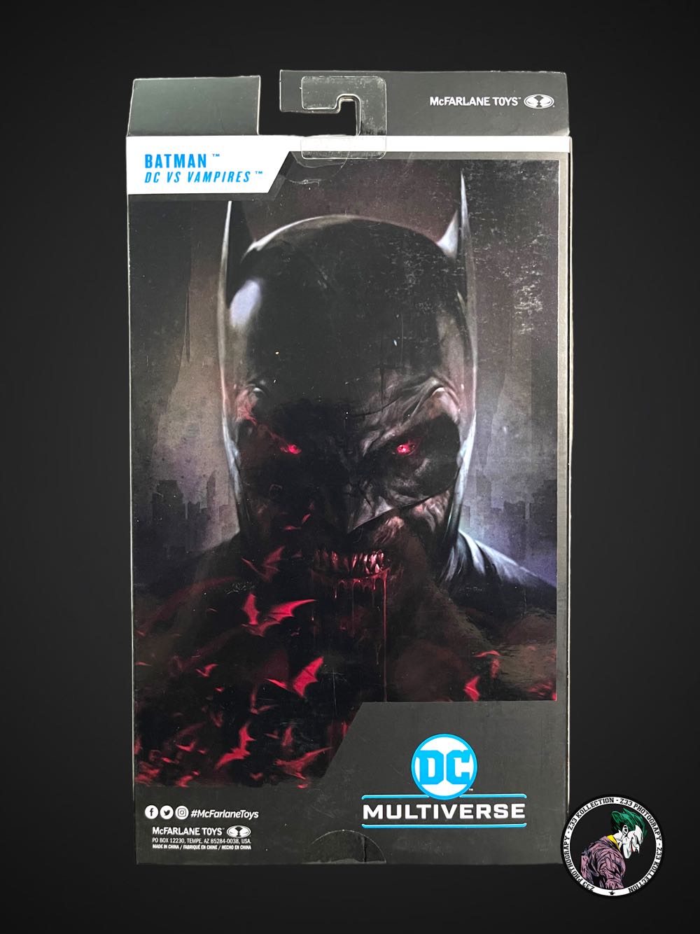DC Multiverse (GLx38) Batman - McFarlane Toys (DC vs. Vampires) action figure collectible - Main Image 4