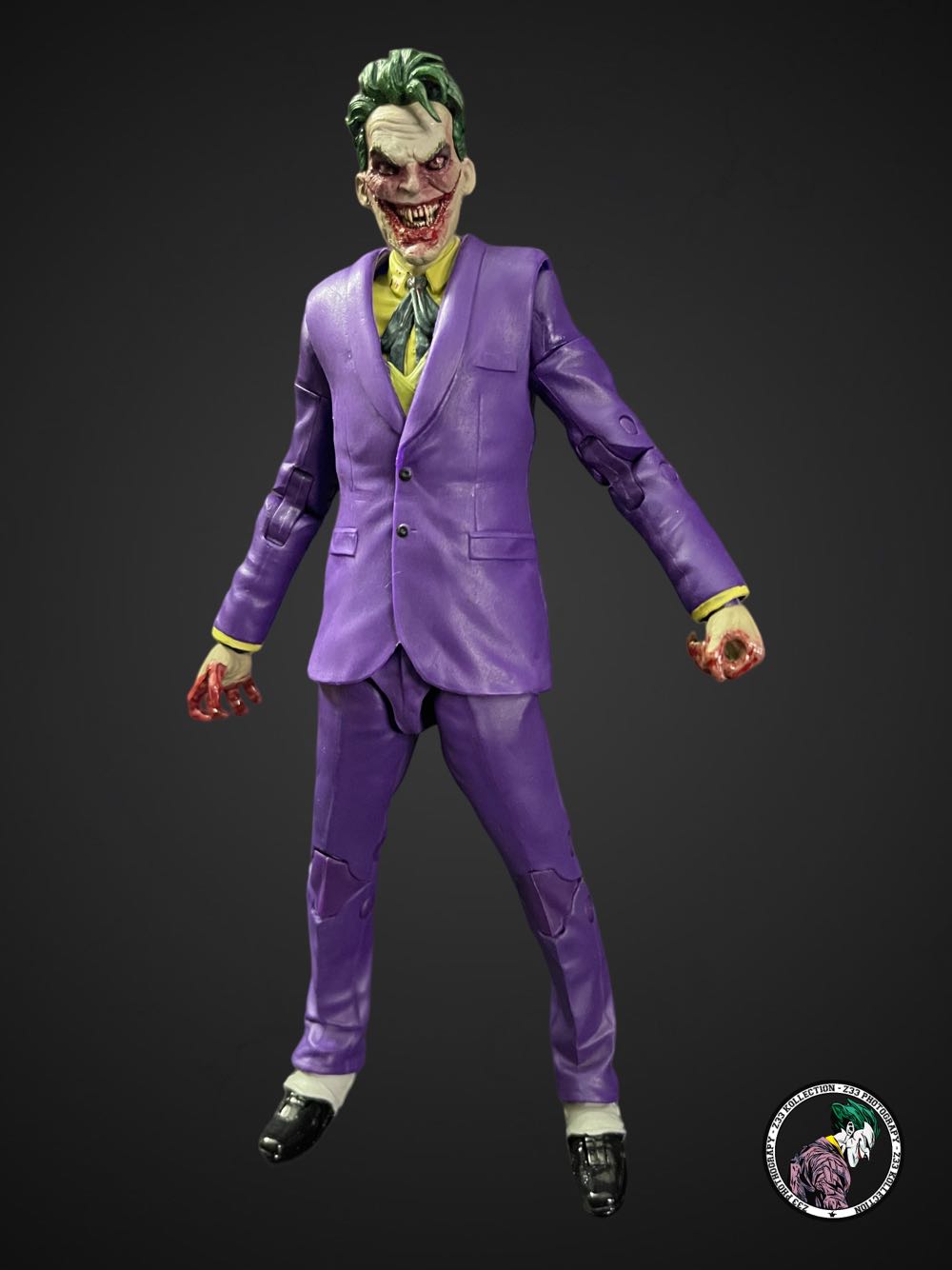 DC Multiverse (GLx43) The Joker - McFarlane Toys (DC vs. Vampires) action figure collectible - Main Image 2