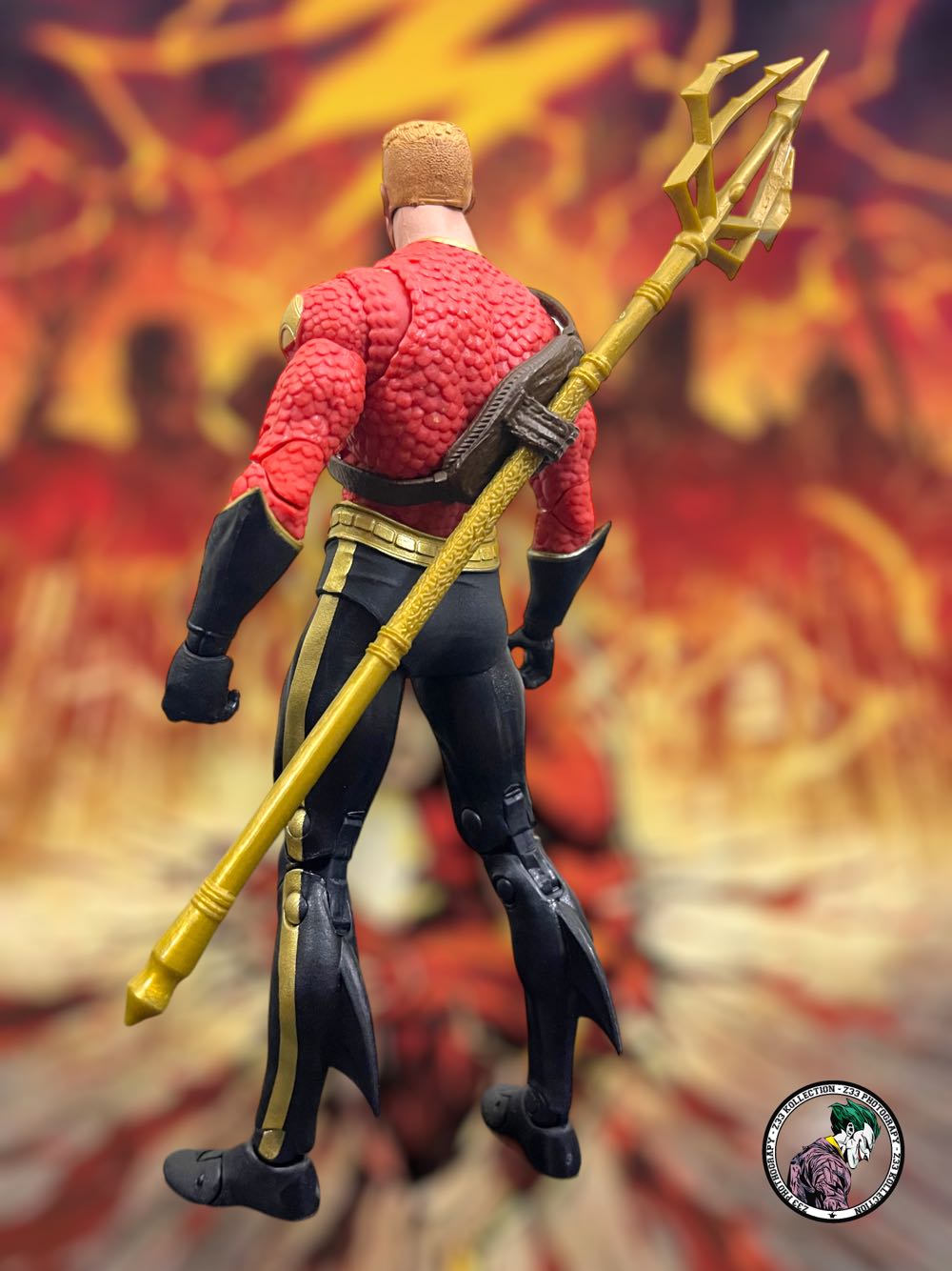 DC Multiverse (CTB12x01) Aquaman - McFarlane Toys (The Flash: Flashpoint) action figure collectible - Main Image 2