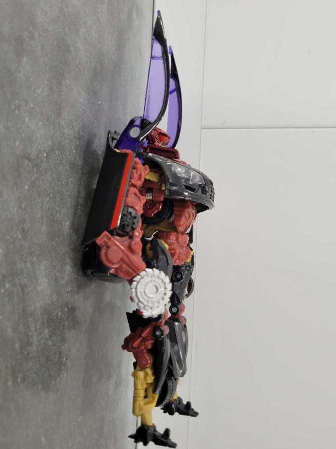 Dead End 1st Robot Mode - Hasbro (Revenge Of The Fallen) action figure collectible - Main Image 3