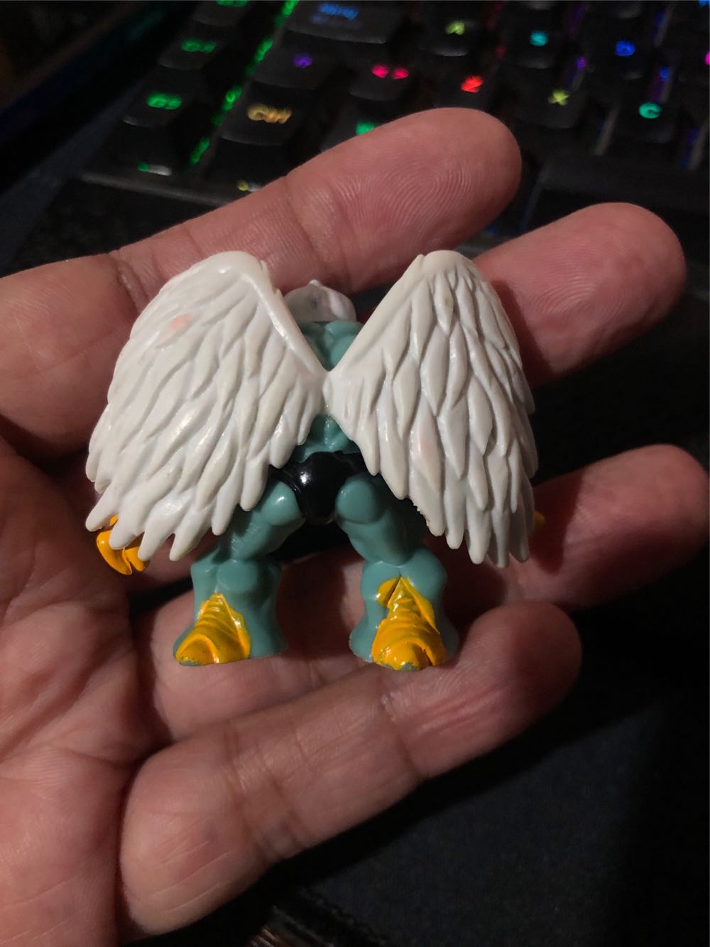 Aguila Solitaria - Gormiti (Celeste) action figure collectible - Main Image 4