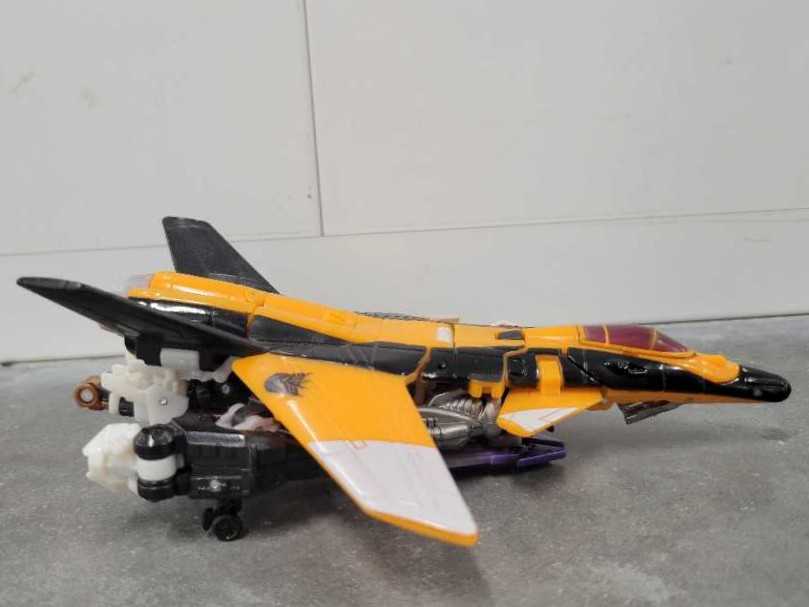 Terradive 2nd Vehicle Mode - Hasbro (Hunt For The Decepticons) action figure collectible - Main Image 3