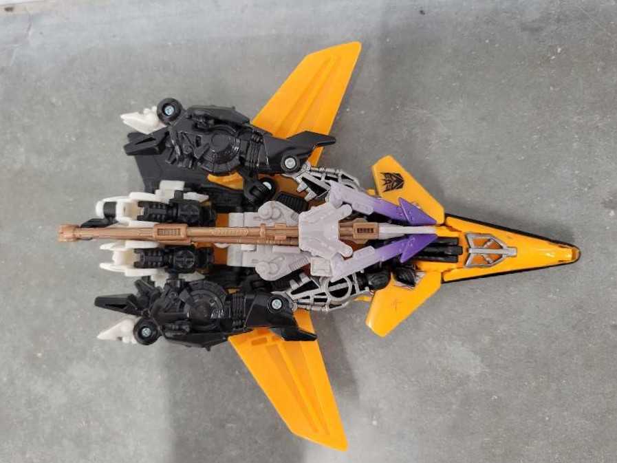 Terradive 2nd Vehicle Mode - Hasbro (Hunt For The Decepticons) action figure collectible - Main Image 4