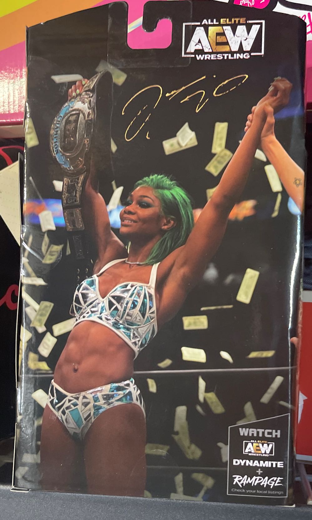 Jade Cargill  action figure collectible [Barcode 191726485940] - Main Image 2