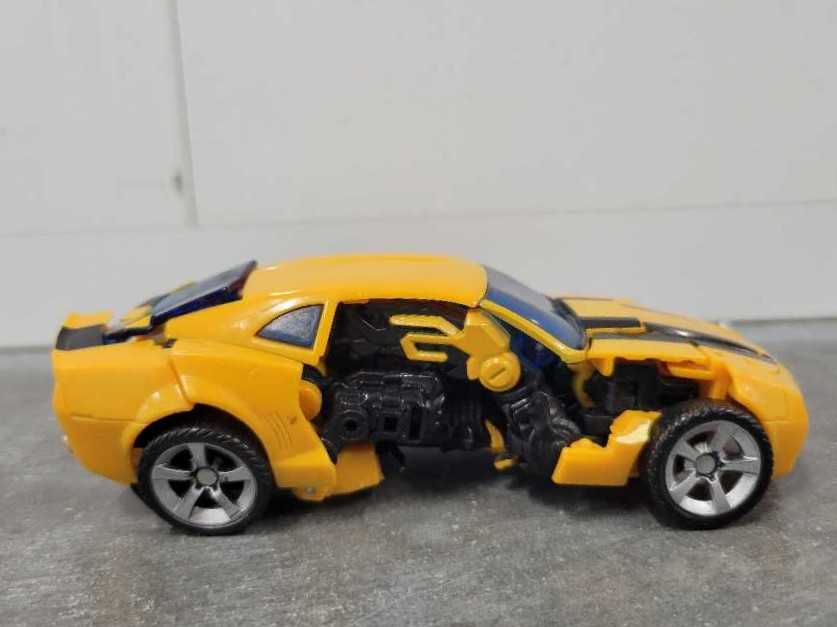 Bumblebee Concept 8th Vehicle Mode Project - Hasbro (Movie) action figure collectible - Main Image 3