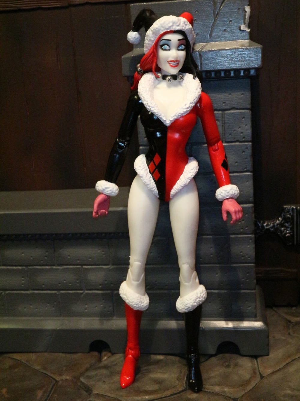 Harley Quinn (New 52 Holiday) - Hasbro (DC) action figure collectible - Main Image 3